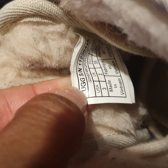 UGG Neumel Mashup Kids Boot sz 3 - Picture 11 of 12